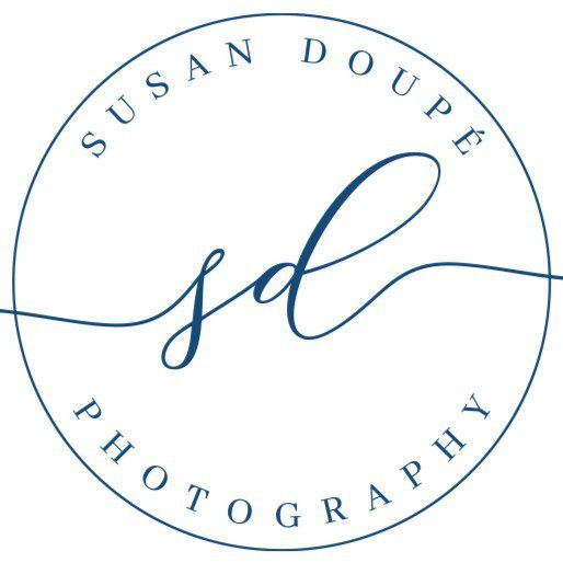 Susan Doupe Photography Logo in blue color